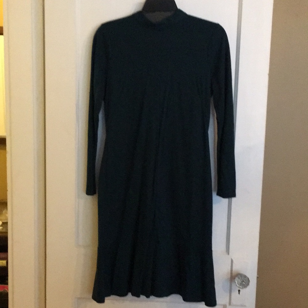 Ann Taylor long sleeve neru collar dress
